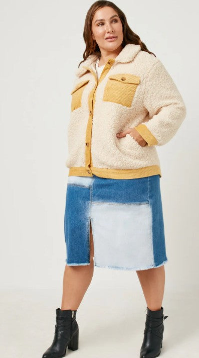 Contrast Corduroy Trimmed Button Up Sherpa Jacket