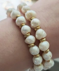 Natural White Pearl and Brass Beaded Stretch Bracelets
