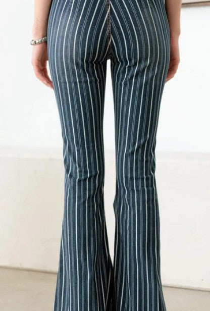 UNIQ BY LITZ - Mid Waist Striped Flare Jeans